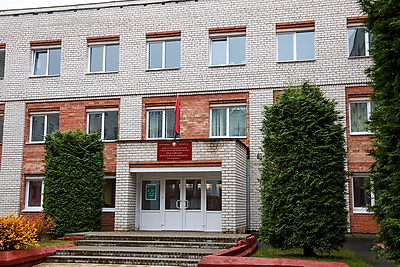 Сергеенко в Браславе пообщался с молодыми специалистами и ознакомился с новым отделением ЦРБ