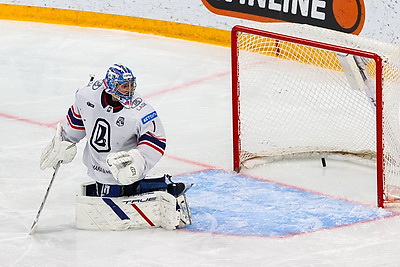 Хоккеисты \"Динамо\" разгромили \"Ладу\" в матче регулярного чемпионата КХЛ