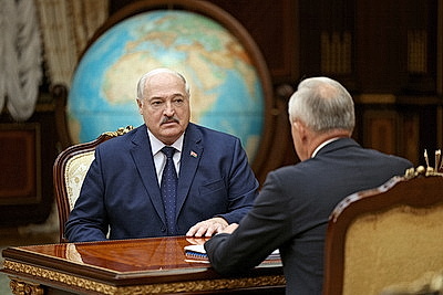 Лукашенко принял с докладом Сергеенко