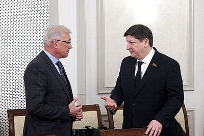 Сергеенко: законопроекты экономического блока следует подготавливать в максимально короткие сроки