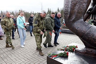 Сергеенко: субботники объединяют и сплачивают, это замечательная традиция