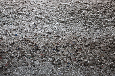 Гибко и эффективно. Как на Гродненском стеклозаводе выпускают сразу два вида продукции на одной линии