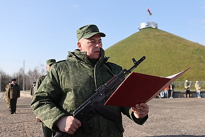 В Гродно военнообязанные запаса, призванные на сборы, присягнули на верность Беларуси и народу