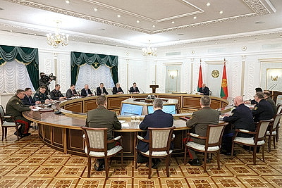 На рассмотрение Совбеза вынесен доклад о состоянии нацбезопасности и мерах по ее укреплению