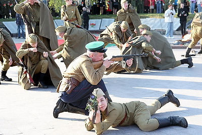 Патриотическая акция \"Прорыв Победы\" прошла в мемориальном комплексе \"Прорыв\"