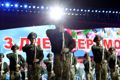 Генеральная репетиция военного парада прошла у стелы \"Минск - город-герой\"