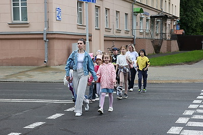 Музеи, квесты и кино. Чем увлекает детей пришкольный лагерь в столичной гимназии №24