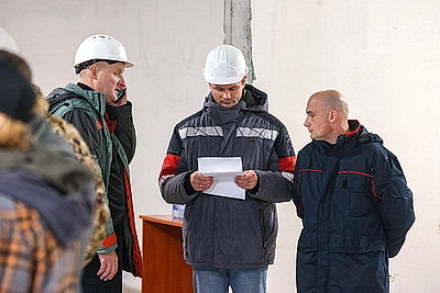 Республиканский субботник прошел на объекте строительства хирургического корпуса Минской облбольницы