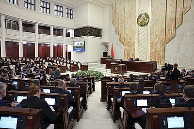 Депутаты приняли законопроект о дорожном движении во втором чтении