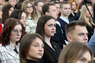 Кухарев встретился с членами молодежных советов