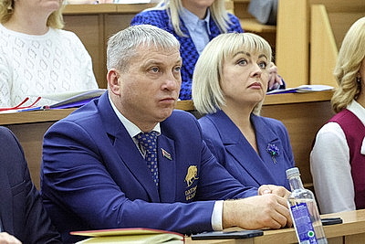 Председателем правления общества \"Знание\" избран Алексей Авдонин