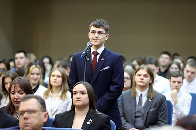 Сергеенко встретился с преподавателями и студентами Витебской академии ветеринарной медицины