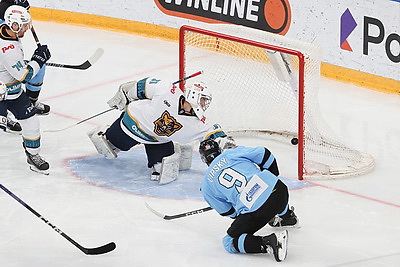 Хоккеисты \"Динамо\" отправили восемь шайб в ворота \"Сочи\", Бориков и Липский оформили дубли