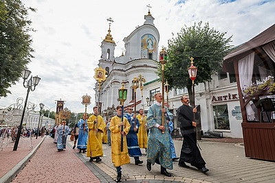 Праздничным шествием в Витебске отметили Успение Пресвятой Богородицы Праздничным шествием в Витебске отметили Успение Пресвятой Богородицы
