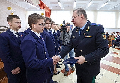 Правовой класс \"Юный прокурор\" открыли в витебской школе