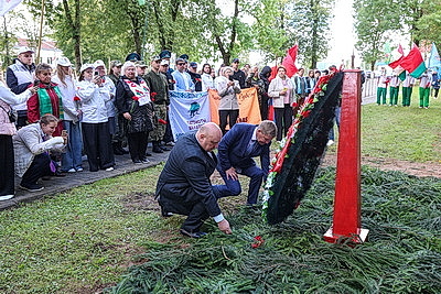 Останки 147 бойцов Красной армии перезахоронили в Витебском районе