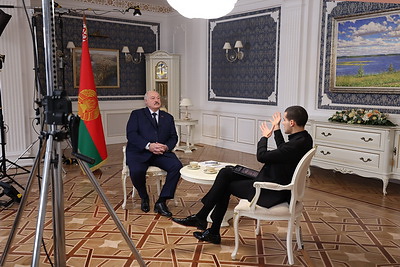 Лукашенко дал интервью американскому блогеру Марио Науфалу