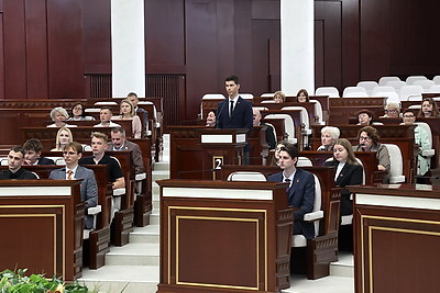 В Палате представителей прошла встреча с педколлективом колледжа цифровых технологий