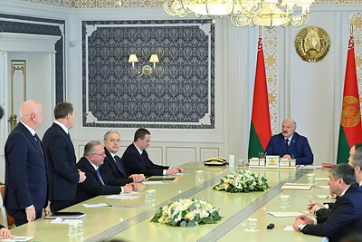 Лукашенко рассмотрел кадровые вопросы