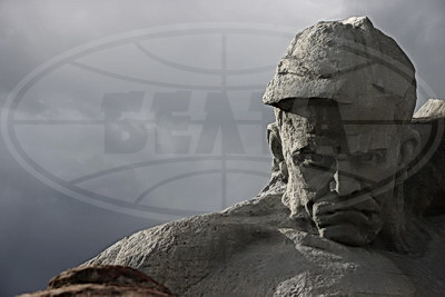 \"Мурашки бежали по телу\". Участники медиатура \"Дорогами Победы\" посетили Брестскую крепость