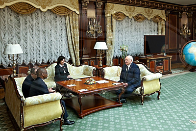 Лукашенко встретился со спикером Сената Республики Кения