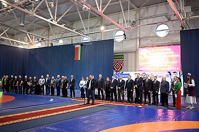 Республиканский турнир по вольной борьбе проходит в Шклове