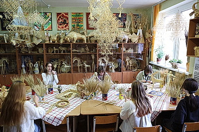 Минский колледж искусств встречает 50-летие