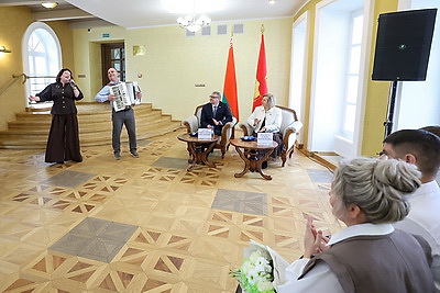 С семьи начинается Родина. Праздник на старте Недели родительской любви прошел в Гродненской области