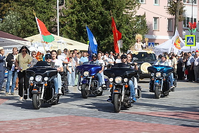 Подворья, выставки, концерты. Волковыск принимает областные \"Дажынкi\"