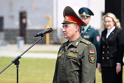 \"Лето начинается классно\". Первую очередь Республиканского патриотического центра открыли в Бресте