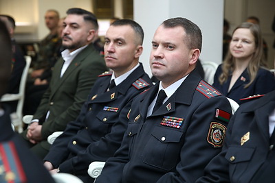 Верность долгу и профессии. Столичным милиционерам вручили заслуженные награды