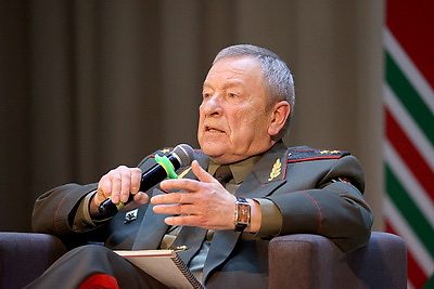 \"Марафон единства\": в Минске состоялась встреча на проекте \"Моя жизнь. Мой путь. Мой Президент\"