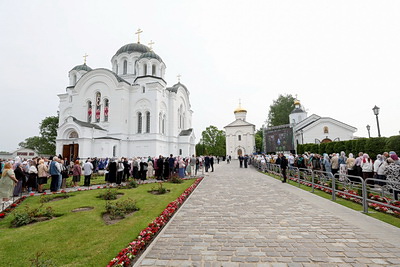900 лет веры. Праздничные торжества проходят в Спасо-Евфросиниевском монастыре в Полоцке