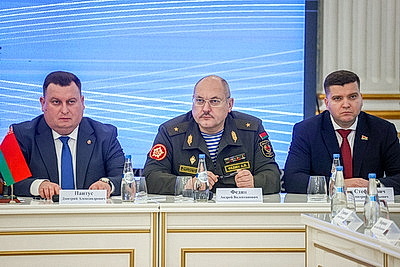 Развитие кооперационных связей обсудили в Минске представители военпрома Беларуси и России