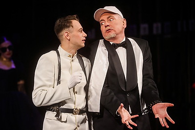 В Брестском академическом театре драмы состоялся премьерный показ спектакля \"Маскарад\"