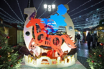 Шествие Дедов Морозов и Снегурочек собрало в Гродно более 700 участников