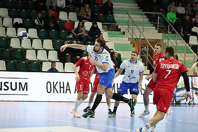 Гандболисты \"Машеки\" уступили \"Зениту\" в SEHA-лиге