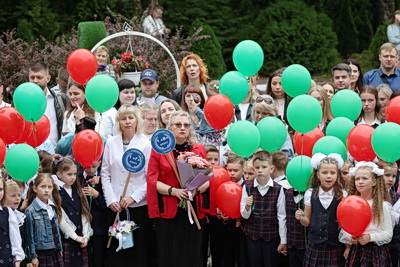 Первый звонок прозвучал для 100 первоклассников витебской гимназии №8