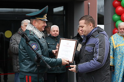 Спасатели и ветераны МЧС получили ключи от новых квартир в Минске
