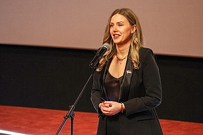 Премьера телеверсии спектакля \"Идиот\" прошла в кинотеатре \"Победа\"