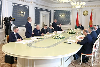 Лукашенко представили доработанный проект указа о контрольно-надзорной деятельности