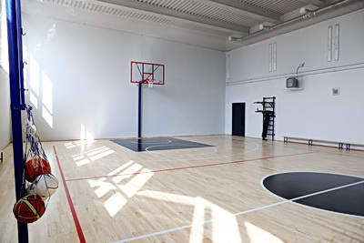 После реконструкции распахнула двери школа №1 в Лунинце