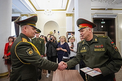 Хренин: созданный в Беларуси цикл военного образования ценится и нашими зарубежными друзьями
