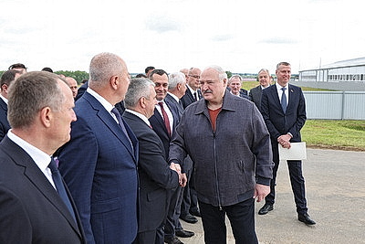 Лукашенко провел выездной семинар-совещание по сельскому хозяйству в Минском районе