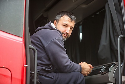 Это \"как-то не по-человечески\". Что происходит на границе с Литвой в \"Каменном Логе\"