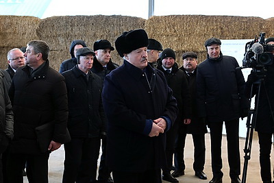 Лукашенко совершил рабочую поездку в Смолевичский район