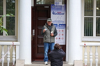 Молдаване прибывают в Минск из России, чтобы проголосовать на парламентских выборах своей страны