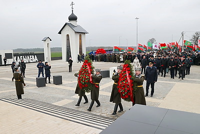 Боль на этой земле не утихнет никогда. Мемориал жертвам фашизма открыли в Речицком районе