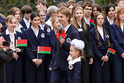 После реконструкции открылась одна из старейших школ Минска на ул.Красноармейской