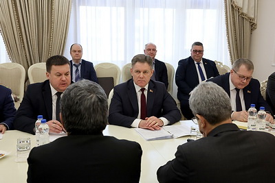 Петришенко провел встречу с послом Кубы